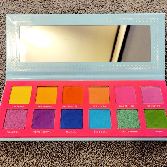 Ace Beaute Slice of Paradise Palette - Picture 2 of 11